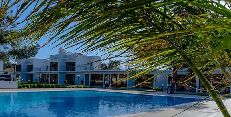 Cosmopolis Multi-Venue Apart otel Larnaca Dış mekan fotoğraf