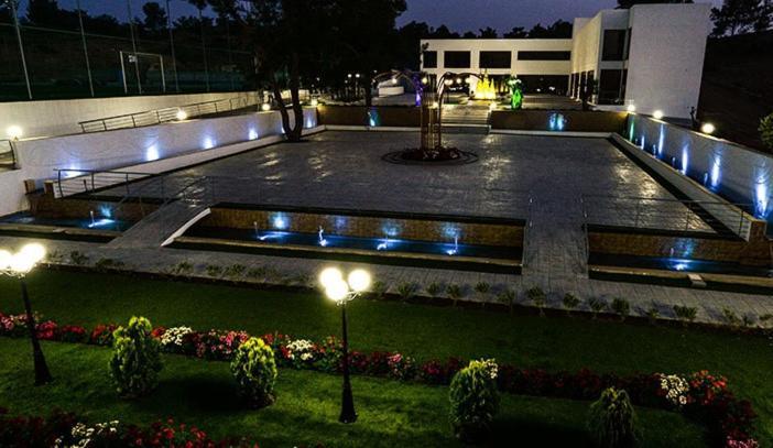 Cosmopolis Multi-Venue Apart otel Larnaca Dış mekan fotoğraf