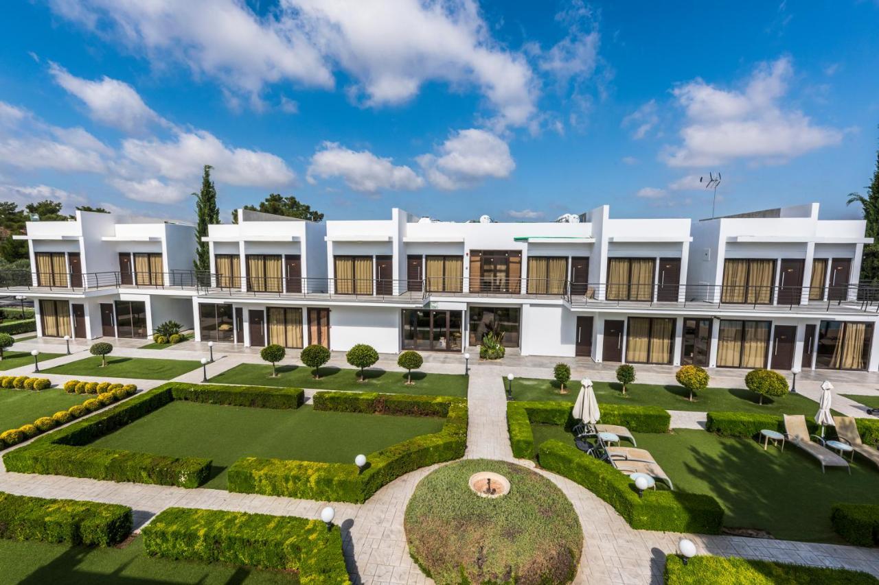Cosmopolis Multi-Venue Apart otel Larnaca Dış mekan fotoğraf